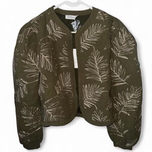 New with tags Taelynn Boutique Dark Green Embroidered Lightweight Jacket
